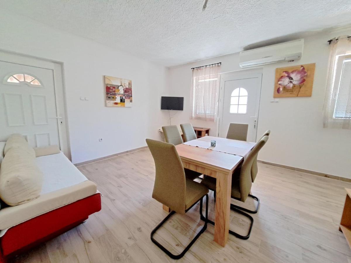 Postonjski Apartment Privlaka (Zadar)