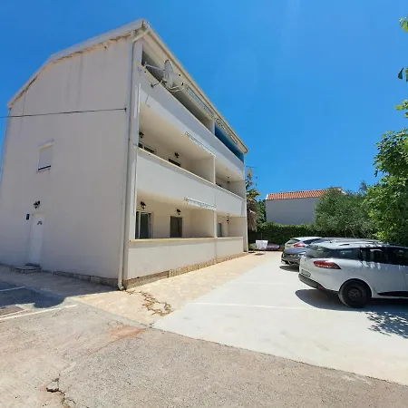 Apartmani Postonjski Privlaka  Exterior photo
