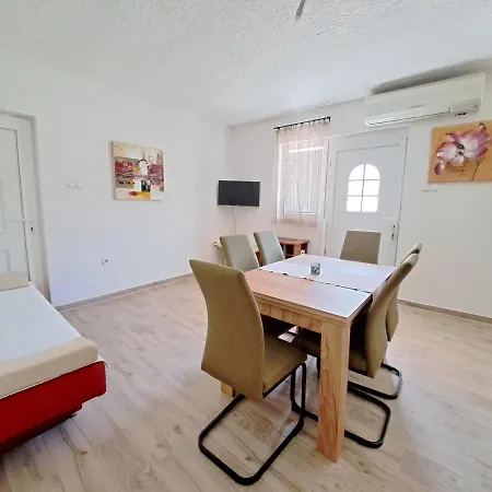 Apartmani Postonjski Privlaka  Exterior photo